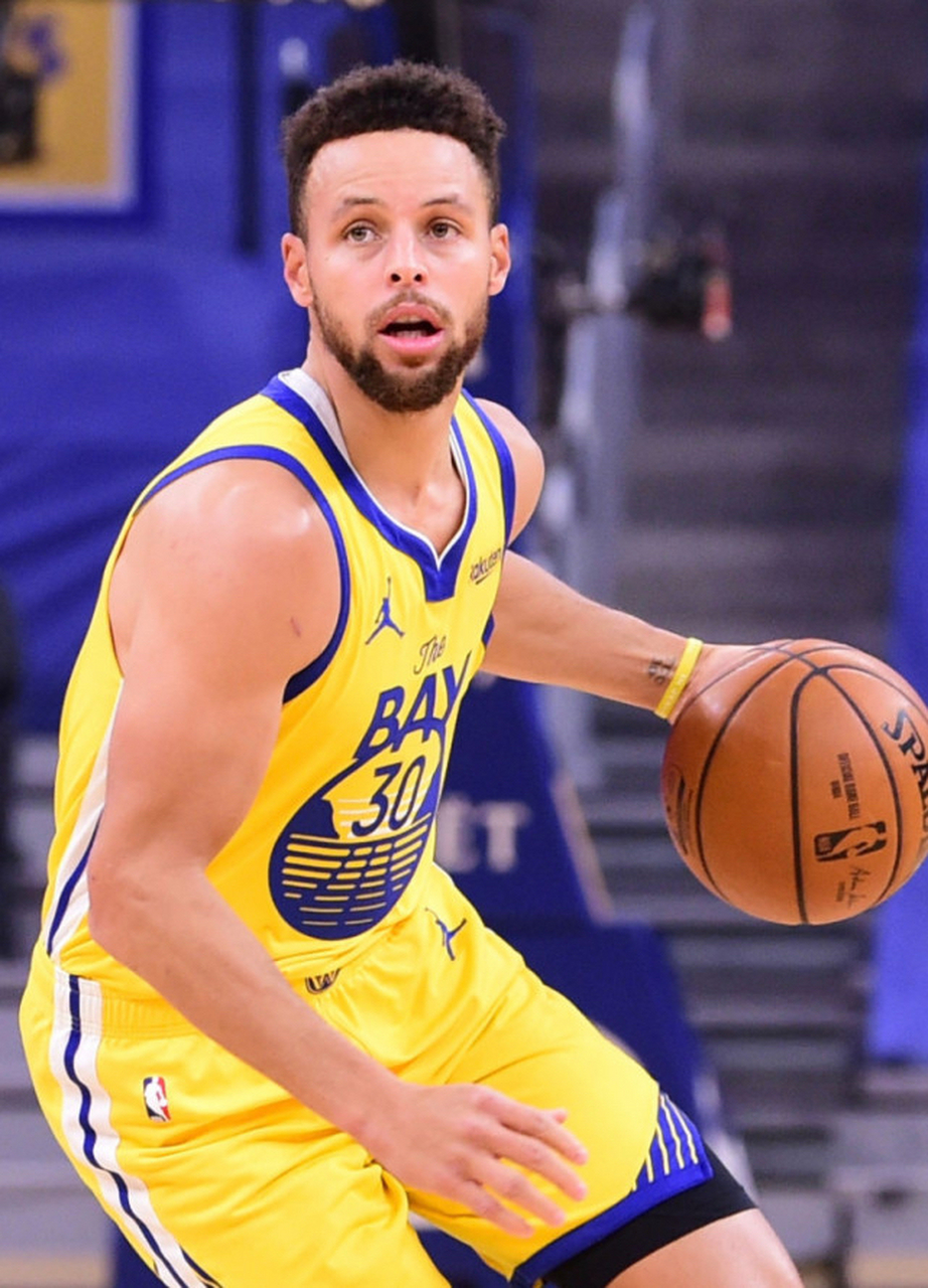 乐动体育APP下载 - 库里对掘金单节22分录像 