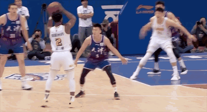 乐动官方网址 -包含Karsa爆冷击败IG，比分优势明显引爆全场！的词条